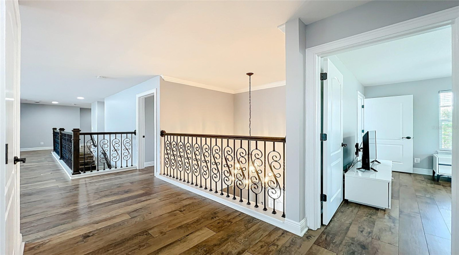 ORLANDO, Florida 32836, 5 Bedrooms Bedrooms, ,4 BathroomsBathrooms,Residential,For Sale,LAVANDE,0,MFRO6320957