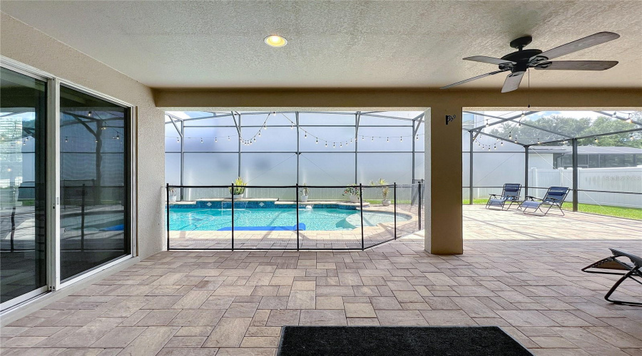 ORLANDO, Florida 32836, 5 Bedrooms Bedrooms, ,4 BathroomsBathrooms,Residential,For Sale,LAVANDE,0,MFRO6320957