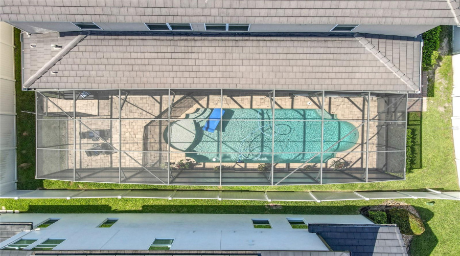 ORLANDO, Florida 32836, 5 Bedrooms Bedrooms, ,4 BathroomsBathrooms,Residential,For Sale,LAVANDE,0,MFRO6320957