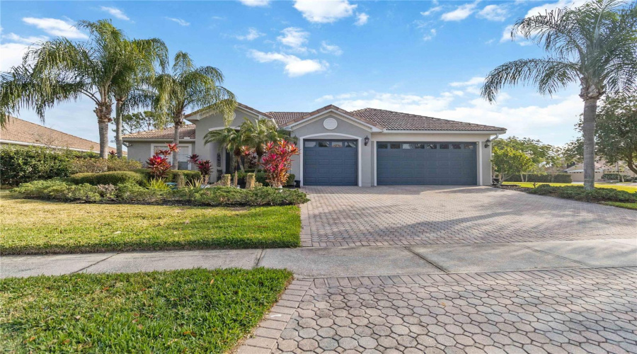 KISSIMMEE, Florida 34746, 4 Bedrooms Bedrooms, ,2 BathroomsBathrooms,Residential,For Sale,SOMERSET,0,MFRO6376184