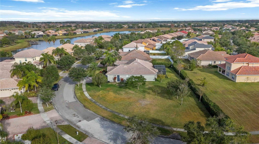 KISSIMMEE, Florida 34746, 4 Bedrooms Bedrooms, ,2 BathroomsBathrooms,Residential,For Sale,SOMERSET,0,MFRO6376184