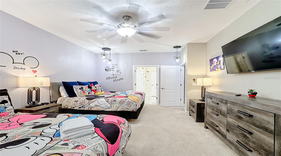 KISSIMMEE, Florida 34746, 15 Bedrooms Bedrooms, ,15 BathroomsBathrooms,Residential,For Sale,SHANTI,0,MFRO6352870