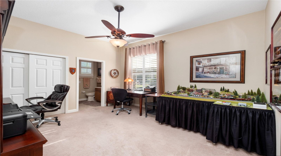 En suite #2 With Pool Bath