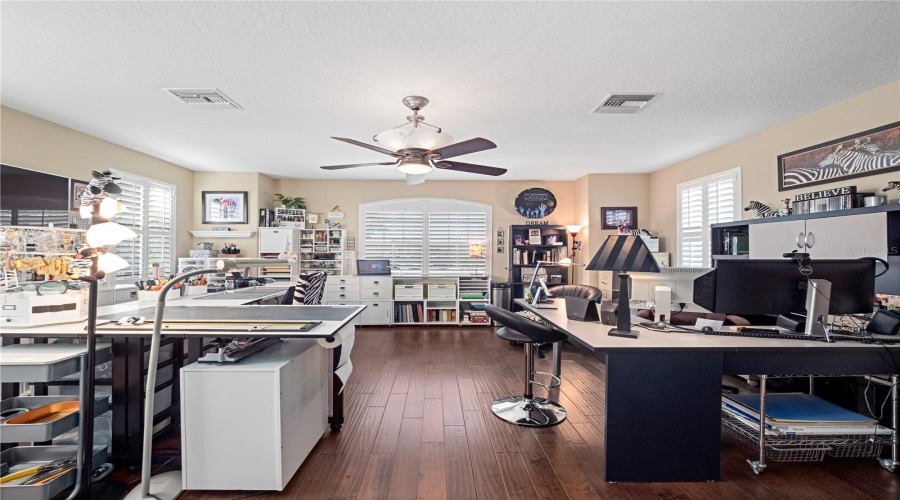Upstairs En suite Bedroom used as craft room