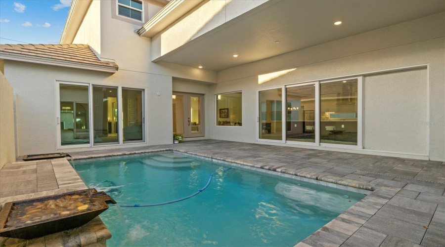 DAVENPORT, Florida 33837, 4 Bedrooms Bedrooms, ,3 BathroomsBathrooms,Residential,For Sale,HAMPTON,0,MFRL4958830