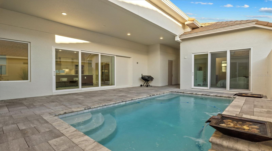 DAVENPORT, Florida 33837, 4 Bedrooms Bedrooms, ,3 BathroomsBathrooms,Residential,For Sale,HAMPTON,0,MFRL4958830