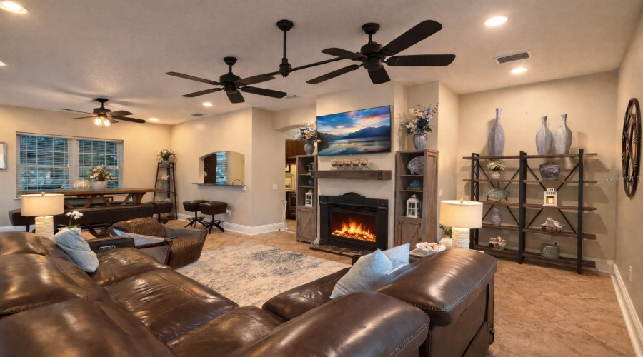 REUNION, Florida 34747, 4 Bedrooms Bedrooms, ,4 BathroomsBathrooms,Residential,For Sale,REUNION,0,MFRS5142348