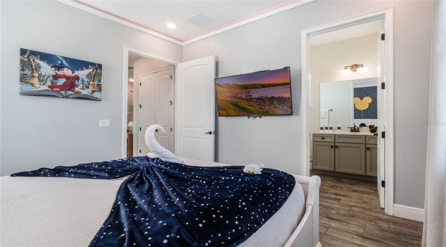 KISSIMMEE, Florida 34747, 4 Bedrooms Bedrooms, ,3 BathroomsBathrooms,Residential,For Sale,SANDY TOES,0,MFRS5142398