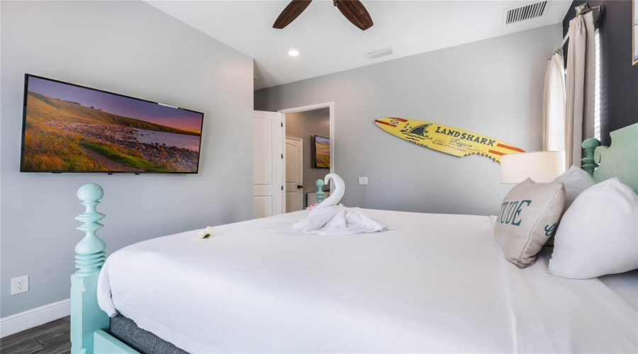 KISSIMMEE, Florida 34747, 4 Bedrooms Bedrooms, ,3 BathroomsBathrooms,Residential,For Sale,SANDY TOES,0,MFRS5142398