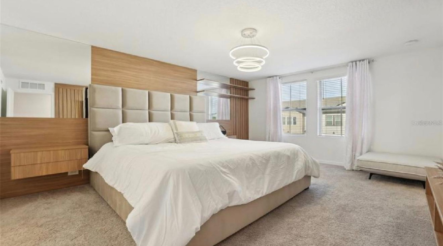 DAVENPORT, Florida 33896, 3 Bedrooms Bedrooms, ,2 BathroomsBathrooms,Residential,For Sale,LONGBOAT,0,MFRO6376511