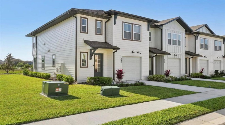 DAVENPORT, Florida 33896, 3 Bedrooms Bedrooms, ,2 BathroomsBathrooms,Residential,For Sale,LONGBOAT,0,MFRO6376511