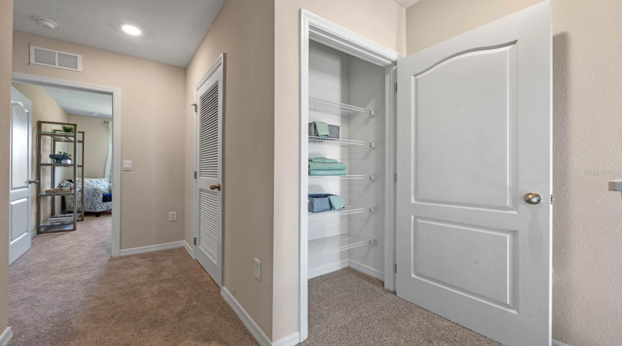 DAVENPORT, Florida 33837, 3 Bedrooms Bedrooms, ,2 BathroomsBathrooms,Residential,For Sale,IRONBARK,0,MFRO6376540