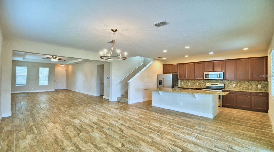 DAVENPORT, Florida 33896, 4 Bedrooms Bedrooms, ,3 BathroomsBathrooms,Residential,For Sale,ABERDEEN,0,MFRO6376344