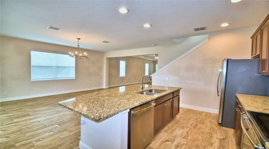 DAVENPORT, Florida 33896, 4 Bedrooms Bedrooms, ,3 BathroomsBathrooms,Residential,For Sale,ABERDEEN,0,MFRO6376344