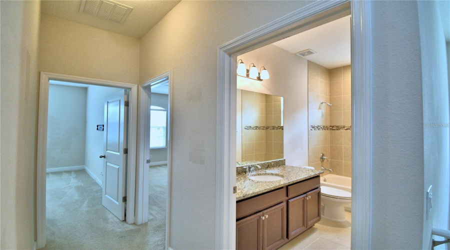 DAVENPORT, Florida 33896, 4 Bedrooms Bedrooms, ,3 BathroomsBathrooms,Residential,For Sale,ABERDEEN,0,MFRO6376344