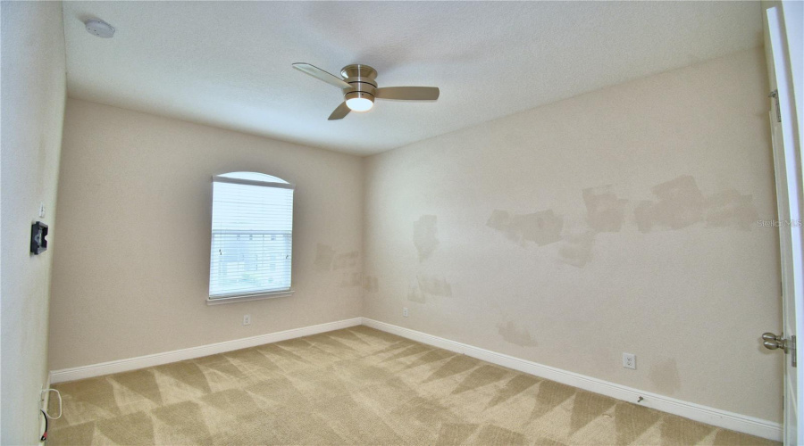 DAVENPORT, Florida 33896, 4 Bedrooms Bedrooms, ,3 BathroomsBathrooms,Residential,For Sale,ABERDEEN,0,MFRO6376344