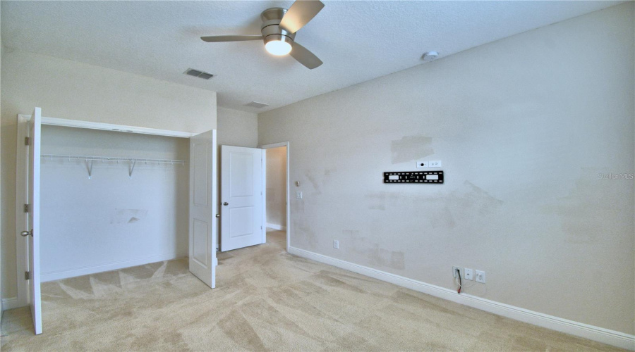 DAVENPORT, Florida 33896, 4 Bedrooms Bedrooms, ,3 BathroomsBathrooms,Residential,For Sale,ABERDEEN,0,MFRO6376344