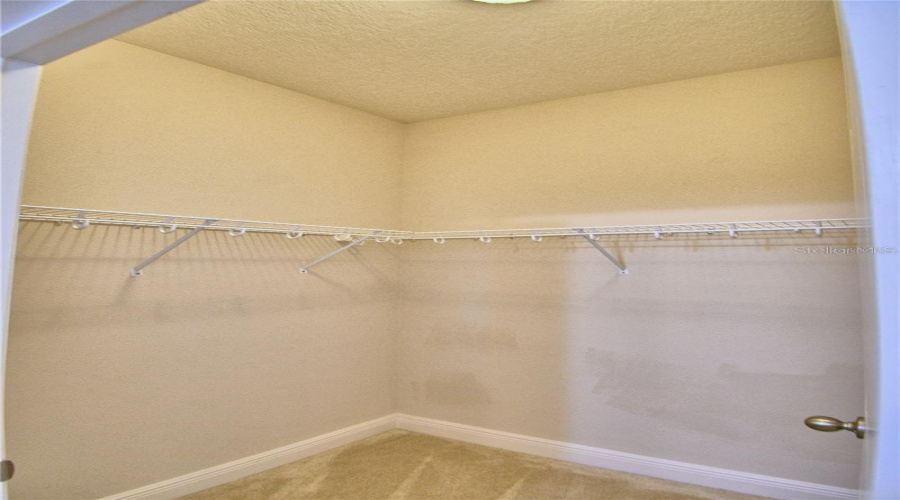 DAVENPORT, Florida 33896, 4 Bedrooms Bedrooms, ,3 BathroomsBathrooms,Residential,For Sale,ABERDEEN,0,MFRO6376344