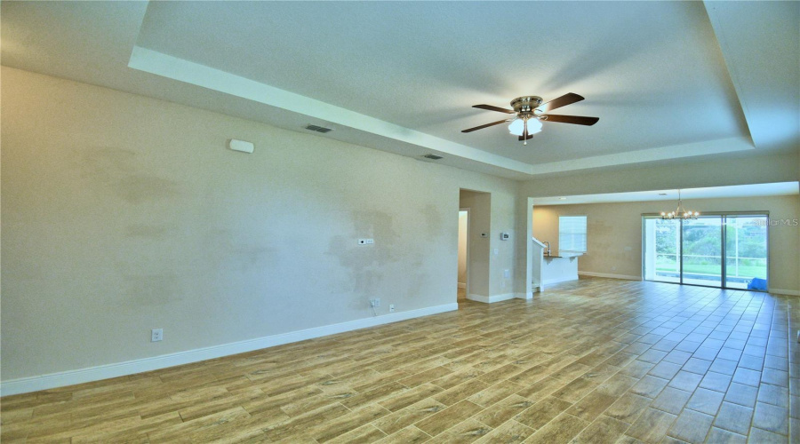 DAVENPORT, Florida 33896, 4 Bedrooms Bedrooms, ,3 BathroomsBathrooms,Residential,For Sale,ABERDEEN,0,MFRO6376344