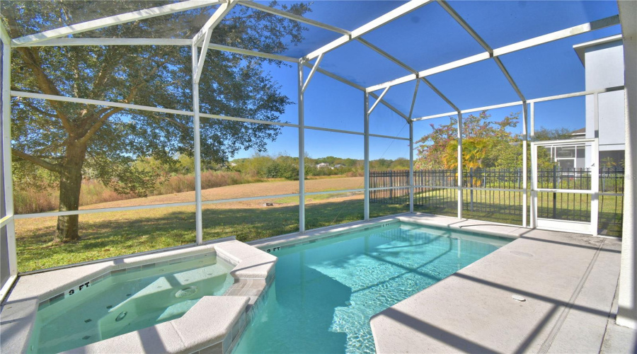 DAVENPORT, Florida 33896, 4 Bedrooms Bedrooms, ,3 BathroomsBathrooms,Residential,For Sale,ABERDEEN,0,MFRO6376344