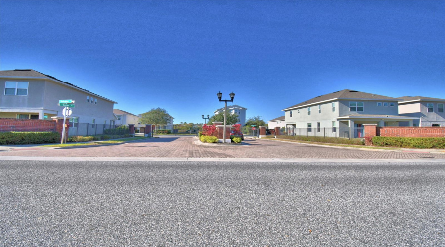 DAVENPORT, Florida 33896, 4 Bedrooms Bedrooms, ,3 BathroomsBathrooms,Residential,For Sale,ABERDEEN,0,MFRO6376344