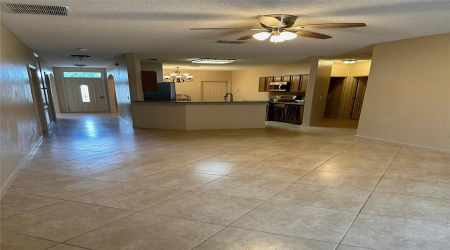 DAVENPORT, Florida 33837, 5 Bedrooms Bedrooms, ,3 BathroomsBathrooms,Residential,For Sale,KNOLLWOOD,0,MFRO6375905