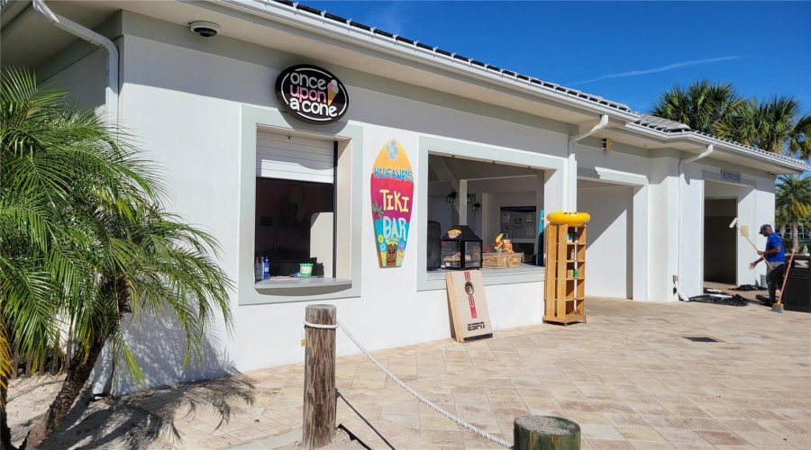 KISSIMMEE, Florida 34746, 3 Bedrooms Bedrooms, ,2 BathroomsBathrooms,Residential,For Sale,PARADOX,0,MFRO6339910