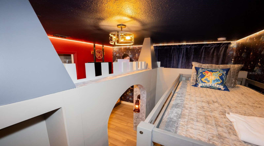 DAVENPORT, Florida 33897, 5 Bedrooms Bedrooms, ,5 BathroomsBathrooms,Residential,For Sale,KONA,0,MFRO6376217