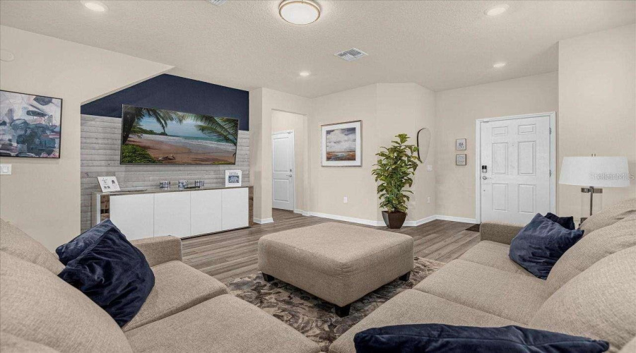 DAVENPORT, Florida 33897, 5 Bedrooms Bedrooms, ,5 BathroomsBathrooms,Residential,For Sale,KONA,0,MFRO6376217