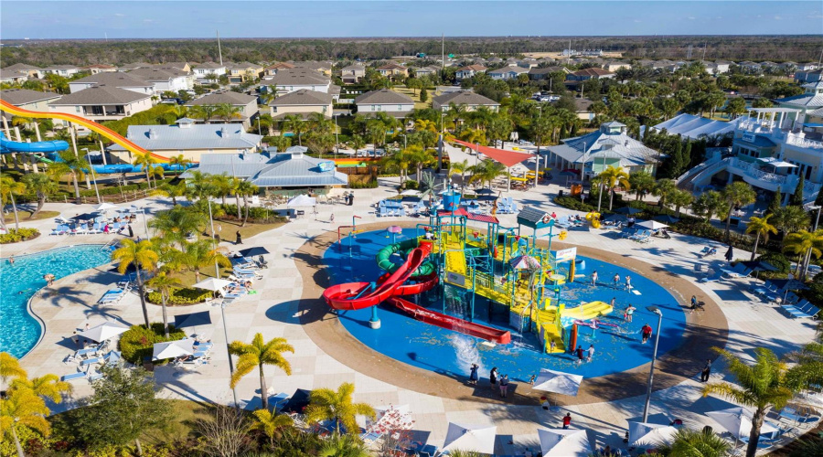 KISSIMMEE, Florida 34747, 6 Bedrooms Bedrooms, ,4 BathroomsBathrooms,Residential,For Sale,SOMERSWORTH,0,MFRO6374894