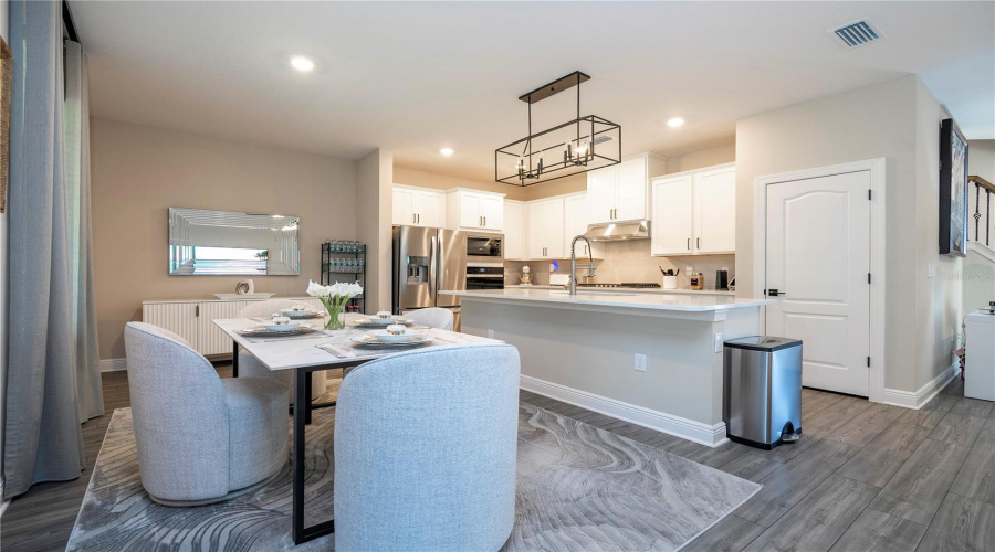 KISSIMMEE, Florida 34747, 6 Bedrooms Bedrooms, ,4 BathroomsBathrooms,Residential,For Sale,SOMERSWORTH,0,MFRO6374894