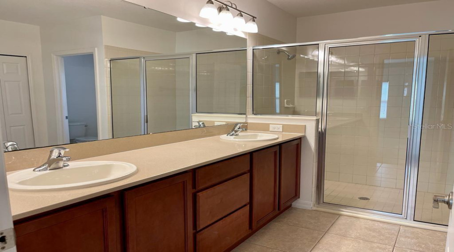 KISSIMMEE, Florida 34746, 3 Bedrooms Bedrooms, ,2 BathroomsBathrooms,Residential,For Sale,GULF SHORE,0,MFRO6376621