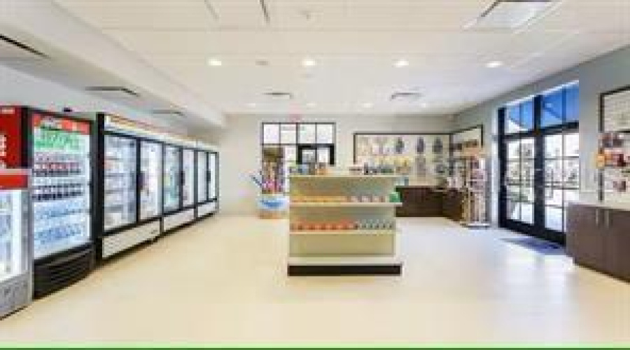 KISSIMMEE, Florida 34747, 7 Bedrooms Bedrooms, ,5 BathroomsBathrooms,Residential,For Sale,ZURICH,0,MFRO6363801