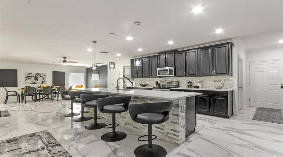 DAVENPORT, Florida 33897, 4 Bedrooms Bedrooms, ,2 BathroomsBathrooms,Residential,For Sale,OGELTHORPE,0,MFRS5142208