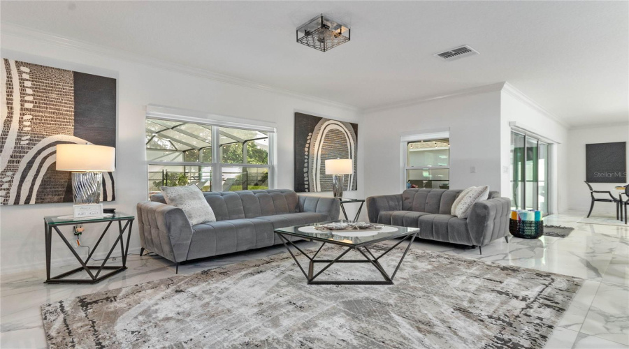 DAVENPORT, Florida 33897, 4 Bedrooms Bedrooms, ,2 BathroomsBathrooms,Residential,For Sale,OGELTHORPE,0,MFRS5142208