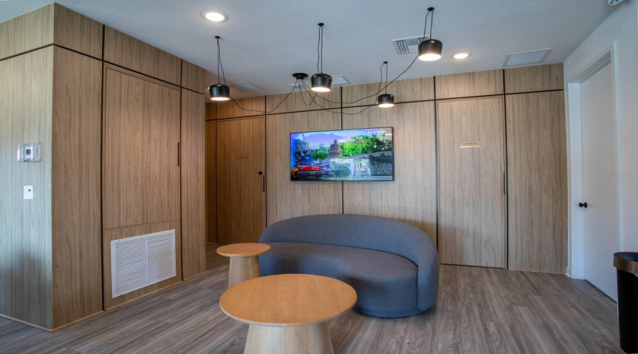 chill in the clubhouse