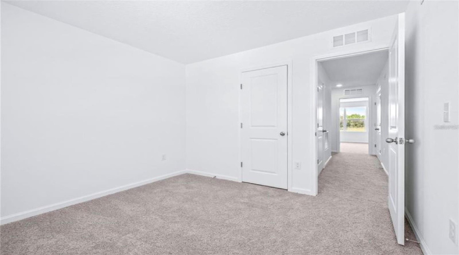 DAVENPORT, Florida 33837, 3 Bedrooms Bedrooms, ,2 BathroomsBathrooms,Residential,For Sale,VESARA,0,MFRO6375877