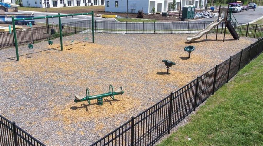 DAVENPORT, Florida 33837, 3 Bedrooms Bedrooms, ,2 BathroomsBathrooms,Residential,For Sale,VESARA,0,MFRO6375877