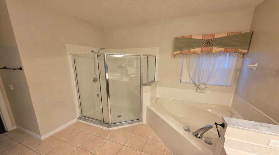 KISSIMMEE, Florida 34746, 4 Bedrooms Bedrooms, ,2 BathroomsBathrooms,Residential,For Sale,STAR GRASS,0,MFRS5142416