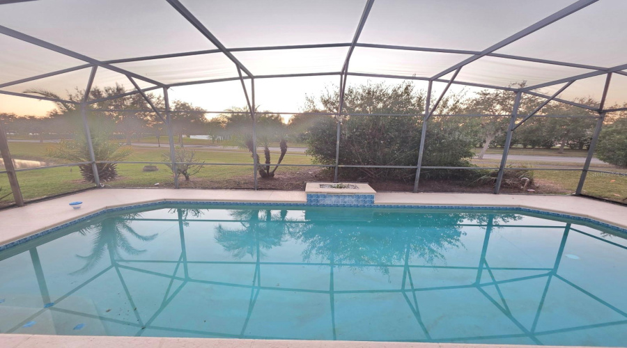 KISSIMMEE, Florida 34746, 4 Bedrooms Bedrooms, ,2 BathroomsBathrooms,Residential,For Sale,STAR GRASS,0,MFRS5142416