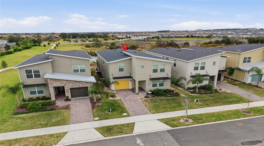 DAVENPORT, Florida 33896, 6 Bedrooms Bedrooms, ,5 BathroomsBathrooms,Residential,For Sale,TAKEAWAY,0,MFRS5142382