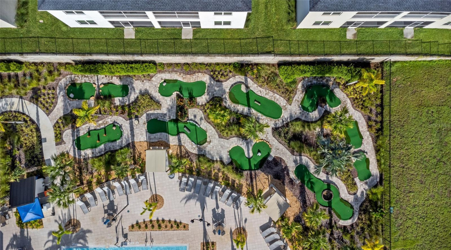 DAVENPORT, Florida 33896, 6 Bedrooms Bedrooms, ,5 BathroomsBathrooms,Residential,For Sale,TAKEAWAY,0,MFRS5142382