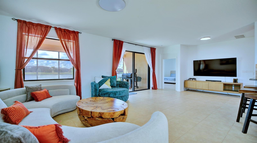 KISSIMMEE, Florida 34746, 4 Bedrooms Bedrooms, ,3 BathroomsBathrooms,Residential,For Sale,BASS BOAT,0,MFRO6376700