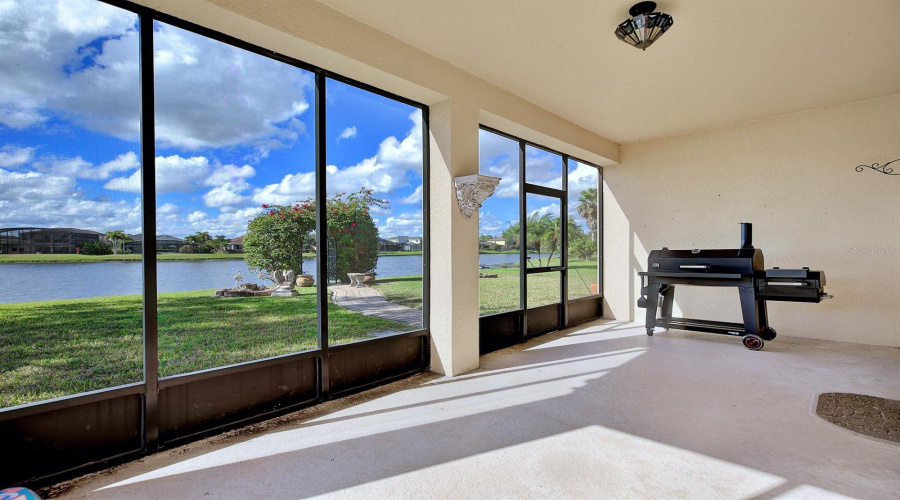 KISSIMMEE, Florida 34746, 4 Bedrooms Bedrooms, ,3 BathroomsBathrooms,Residential,For Sale,BASS BOAT,0,MFRO6376700