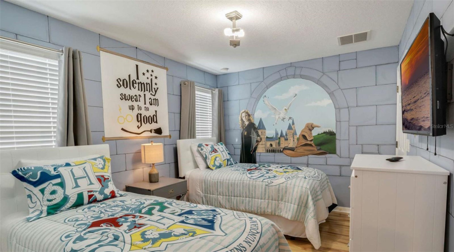 KISSIMMEE, Florida 34746, 6 Bedrooms Bedrooms, ,5 BathroomsBathrooms,Residential,For Sale,LAS FUENTES,0,MFRO6376723