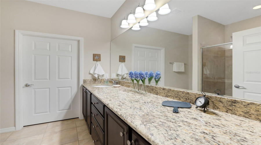 DAVENPORT, Florida 33837, 2 Bedrooms Bedrooms, ,2 BathroomsBathrooms,Residential,For Sale,PAMPLONA,0,MFRS5142468