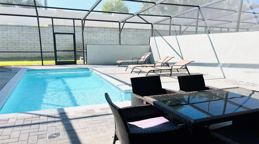 DAVENPORT, Florida 33897, 5 Bedrooms Bedrooms, ,4 BathroomsBathrooms,Residential,For Sale,GARDENIA,0,MFRO6376771