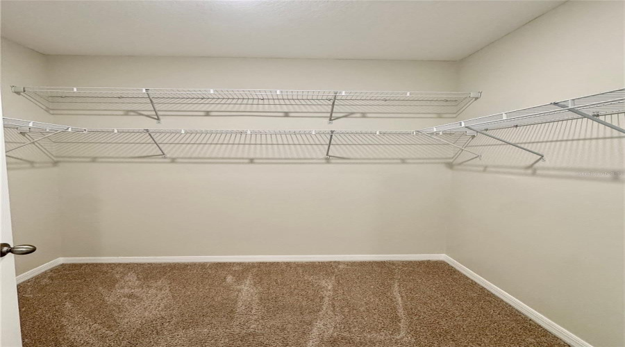 DAVENPORT, Florida 33837, 3 Bedrooms Bedrooms, ,2 BathroomsBathrooms,Residential,For Sale,GINA,0,MFRL4958866