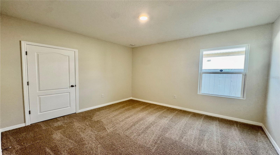 DAVENPORT, Florida 33837, 3 Bedrooms Bedrooms, ,2 BathroomsBathrooms,Residential,For Sale,GINA,0,MFRL4958866