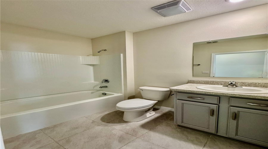 DAVENPORT, Florida 33837, 3 Bedrooms Bedrooms, ,2 BathroomsBathrooms,Residential,For Sale,GINA,0,MFRL4958866